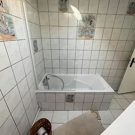 Apartment Courcelles 159 1